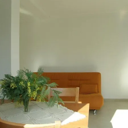In With Sea View, Terrace